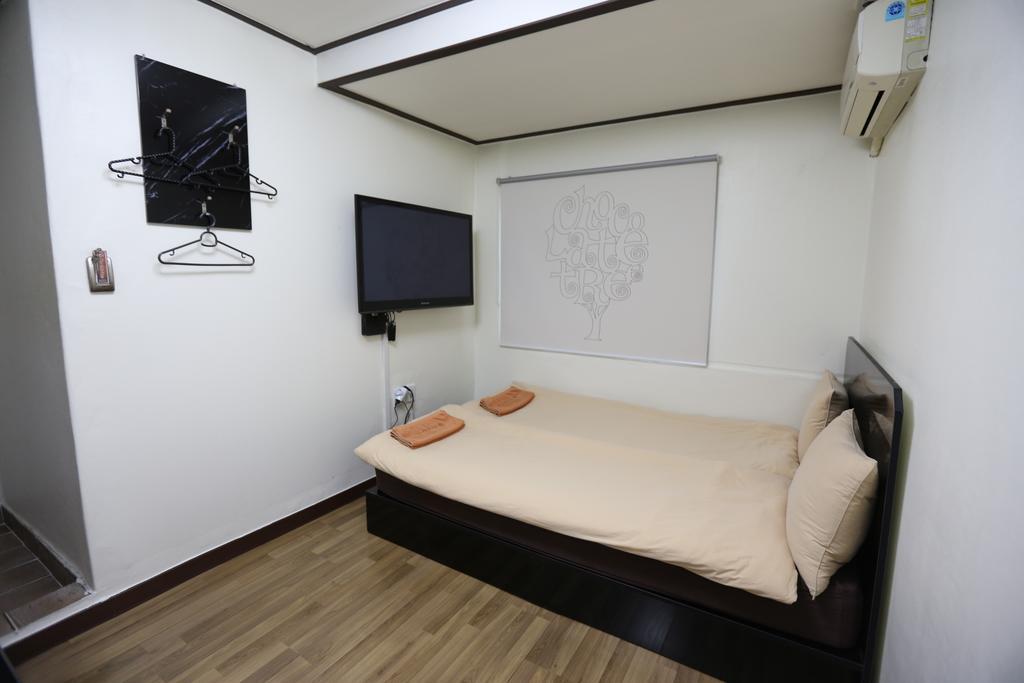 Hotel Chocolate Tree Sinchon Seoul Exterior foto